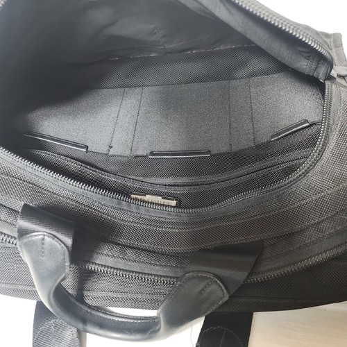 TUMI Alpha 26111DH Expandable Black Ballistic Nylon Laptop Organizer Briefcase - Afbeelding 13 van 14
