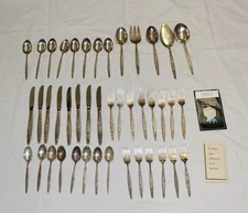 Vintage Oneida Community TANGIER Flatware Set 43 piece set with Nakens Box
