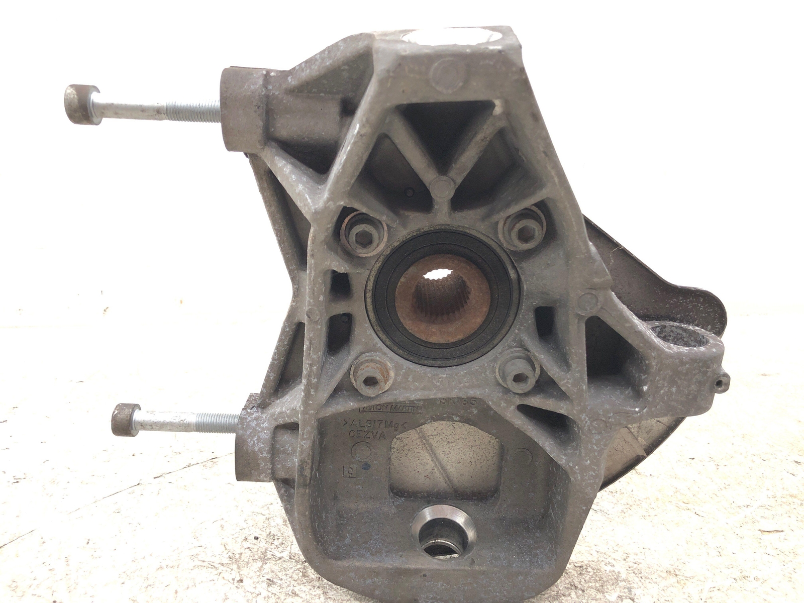 2009 ASTON MARTIN VANTAGE FRONT LEFT SPINDLE KNUCKLE WHEEL BEARING HUB *9K* OEM