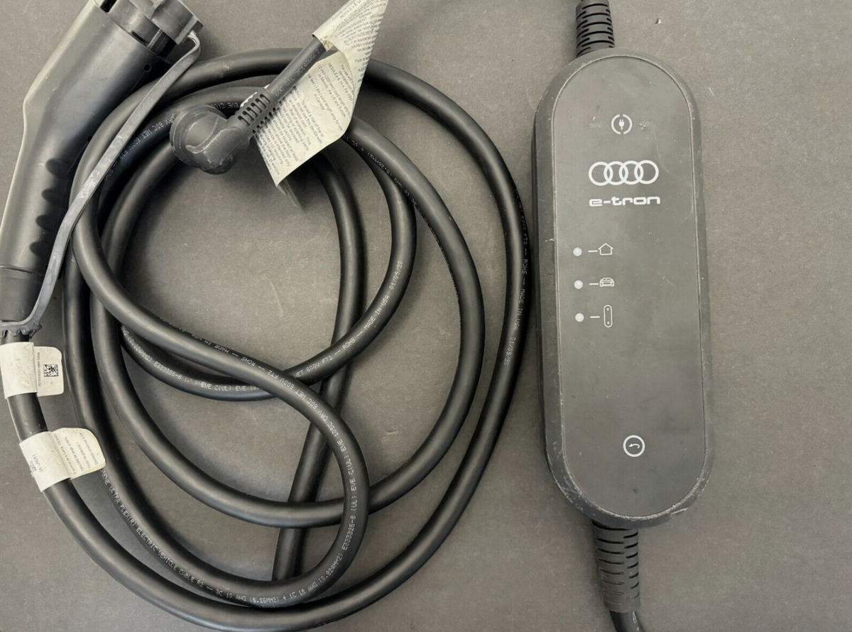 Audi e-tron EV Charger A3 Q4 Q5 RS GT PHEV Charging cable w