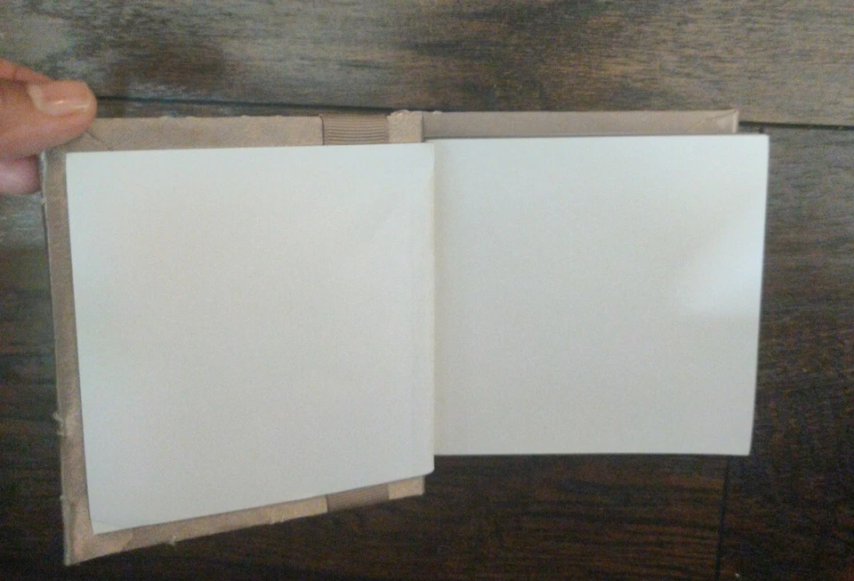 Mini diary Elegant 100 Pages Ligth Brown With Silver 4.5"x4.5" - Image 3 of 4