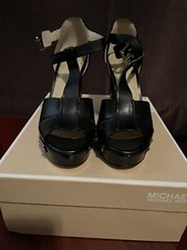 Michael Kors Beatrice Platform Sandal Black 6M Pre-owned Great Condition