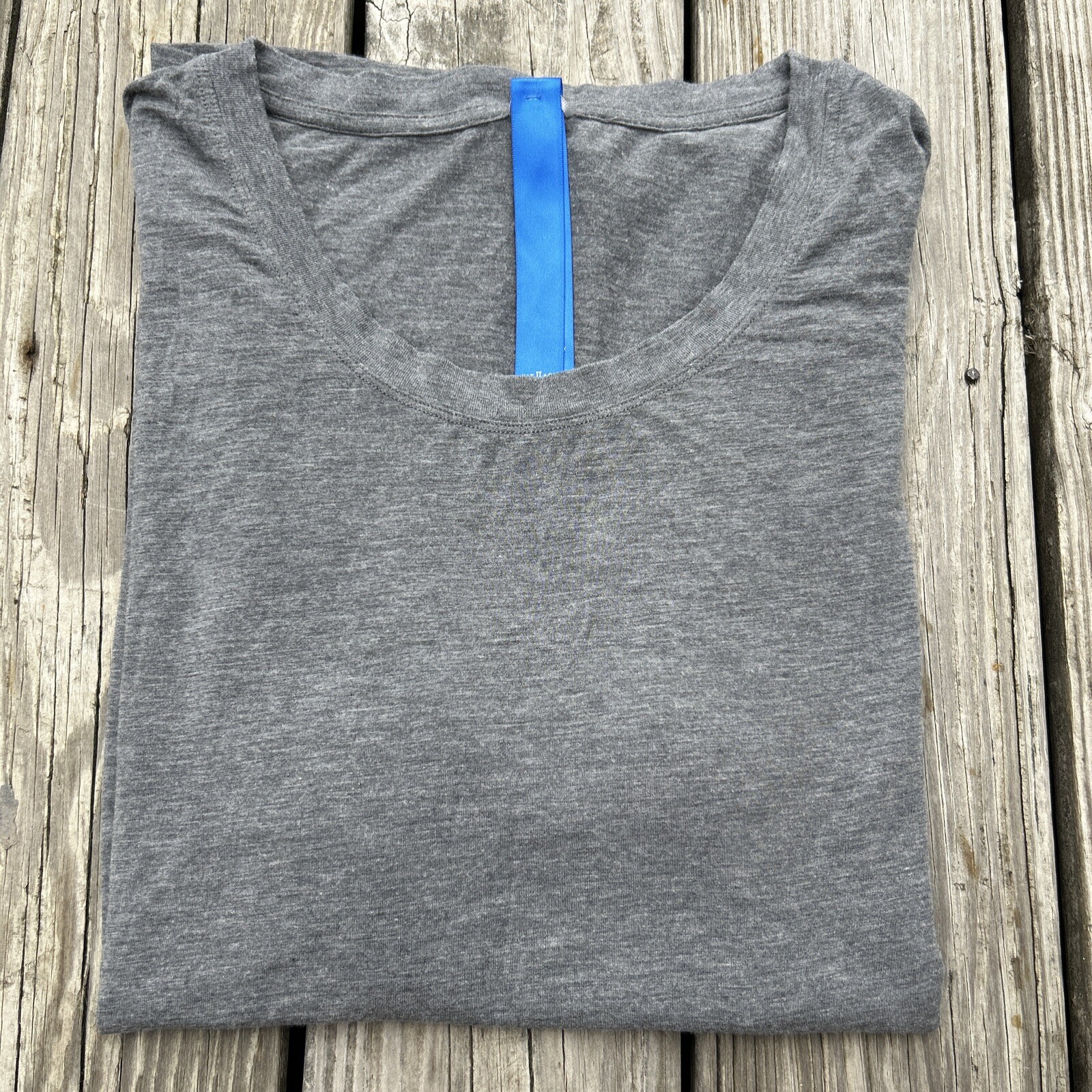 Kit & Ace Gray Crew Neck Short Sleeve Cashmere Blend T-Shirt Mens M/L Gray