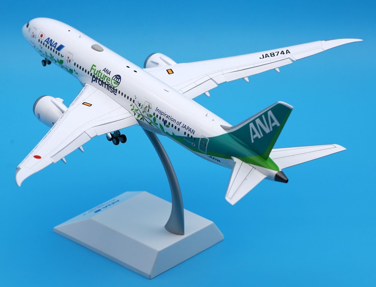 JC Wings 1:200 ANA Boeing 787-8 Diecast Aircraft Jet Model