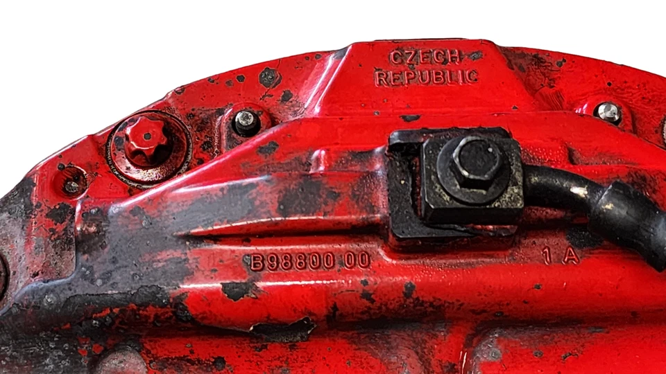 2014-2019 Chevy Corvette C7 Red Brake Caliper FRONT LEFT DRIVERS USED OEM - Image 4 of 4