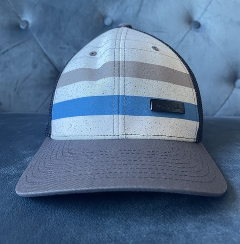 Casquette Travis Mathew FlexFit – Bleu/blanc – Réglable – Occasion
