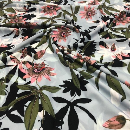 Spandex Fabric 4-Way Stretch Feathers Hawaiian Print by The Yard for Swimwear - Picture 5 of 6