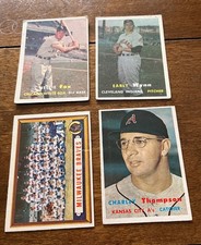1957 Topps U-Pick Cubs Braves Giants Cubs Medias Rojas Yankees Dodgers