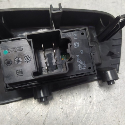 Pulsante interruttore alzacristalli post SX Chevrolet Cruze - Usato Garantito - Imagen 4 de 4