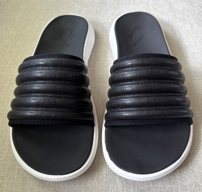 Olukai KOMO Slide Comfort Sandal Black/ White Men Sz 9 | eBay display picture 1