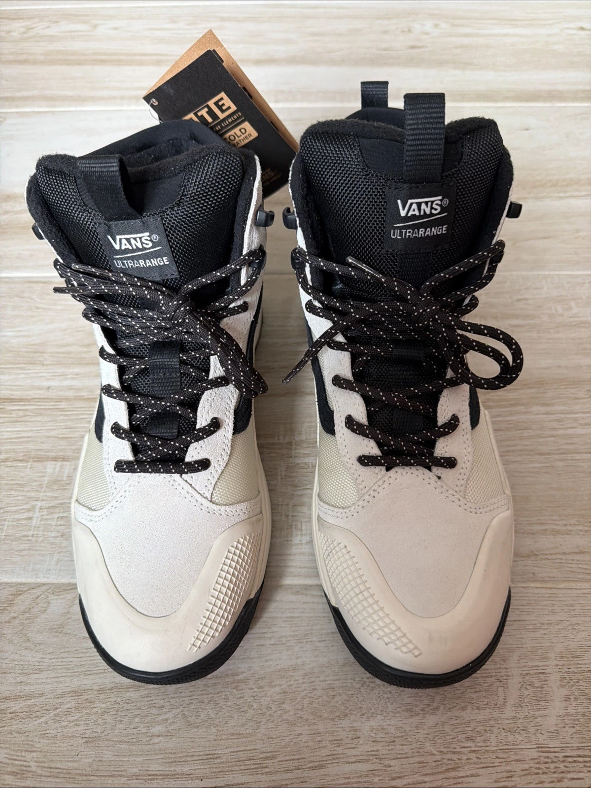 Vans Ultrarange EXO Hi MTE-2 Mens Size 9 White Waterproof Hiking Boots Shoes