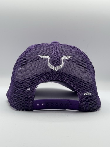 Mercedes AMG Petronas F1 Lewis Hamilton Purple Trucker Hat - Imagen 4 de 5