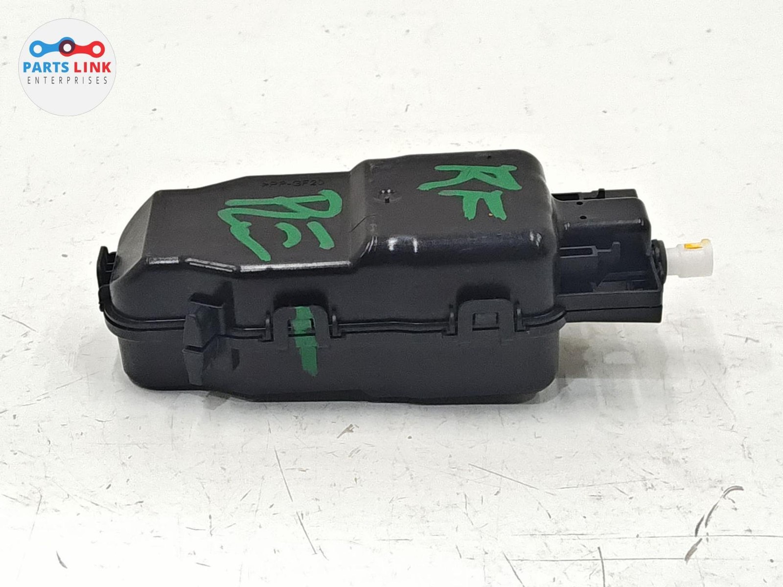 Bentley Bentayga Speed 2017-2020 Front Right Air pump