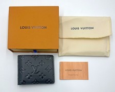Louis Vuitton Bifold Men's Wallet Folding Credit Card Logo Accent Solid