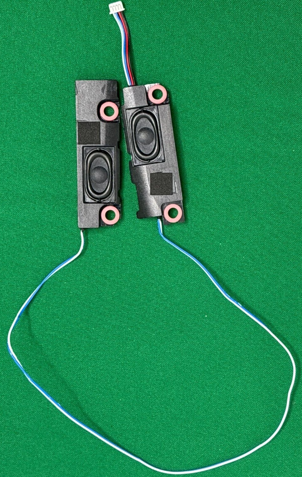 For Toshiba Satellite M50D-A-10V Genuine Internal Speakers Left & Right