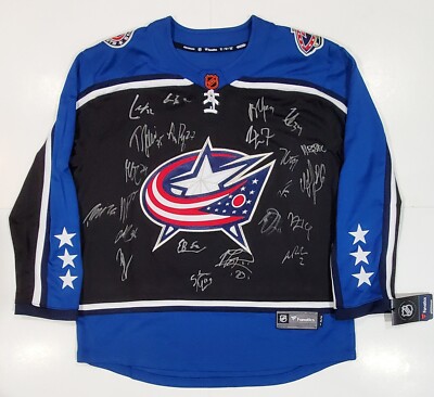COLUMBUS BLUE JACKETS 2022-23 TEAM SIGNED NHL HOCKEY RETRO JERSEY W/LOA  LAINE