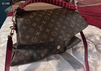 Louis Vuitton Beaubourg Hobo Bag MM Brown Canvas for sale