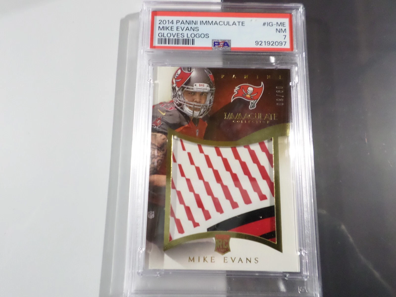Mike Evans Panini Immaculate Gloves Logos #IGME Base