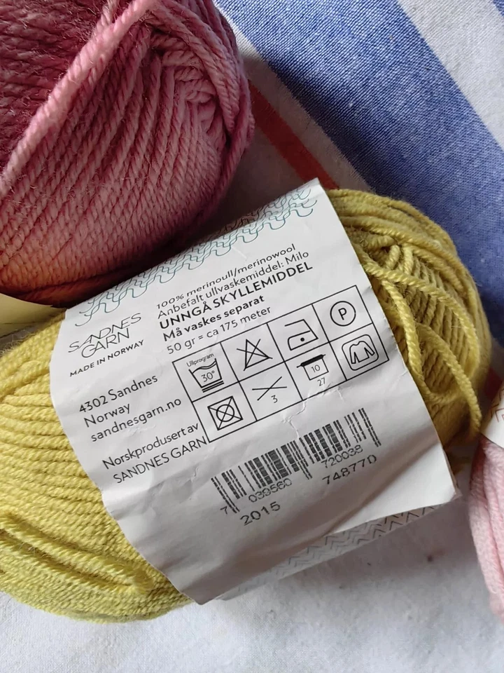 Lot of 3 psc Sandnesgarn 100% Baby Merino Wool Norwegian Pastel Colors  - Image 3 of 4