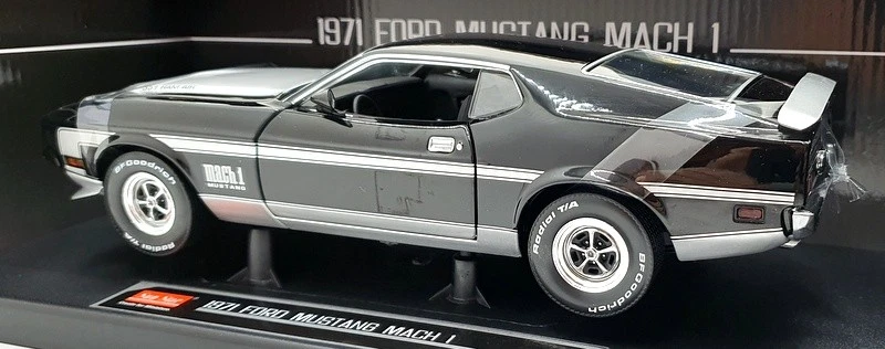 Ford Mustang Mach 1 1971 escala 1/18 3639 - negro/plateado Sun Star Foto 2 de 4