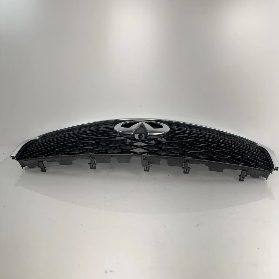 2015 2016 2017 Infiniti QX80 Front upper Grill with camera OEM 62310-5ZA0A OEM - Изображение 4 из 4