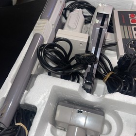 Nintendo NES 1985 Deluxe Set ROB Robot R.O.B. Tested Working EUC Box Styrofoam