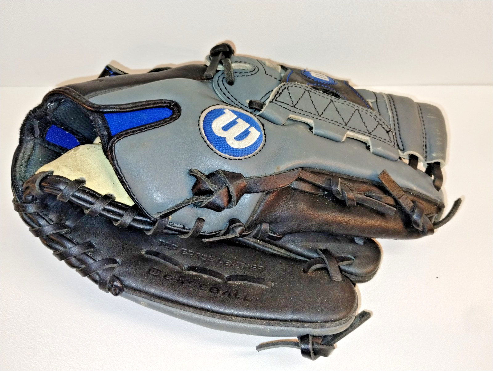 Wilson 12" A0650 SOG Leather Baseball Glove, Pre Owned, Read