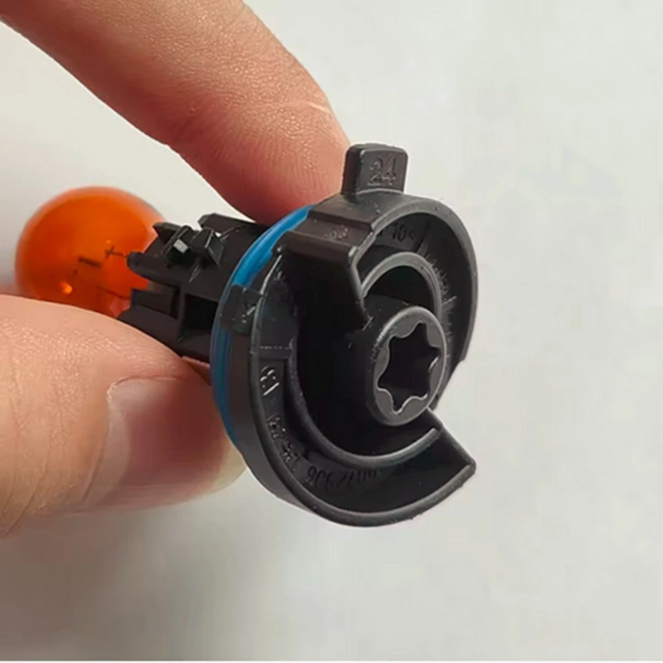 2x Turn Signal Lights Amber Lamp 12V/24W PH24WY For Citroen C5 Peugeot 3008 5008 - Image 3 of 4