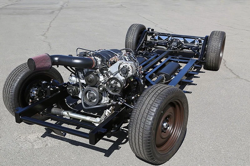 The old car sports a modern chassis with independent suspension, power disc brakes and more.