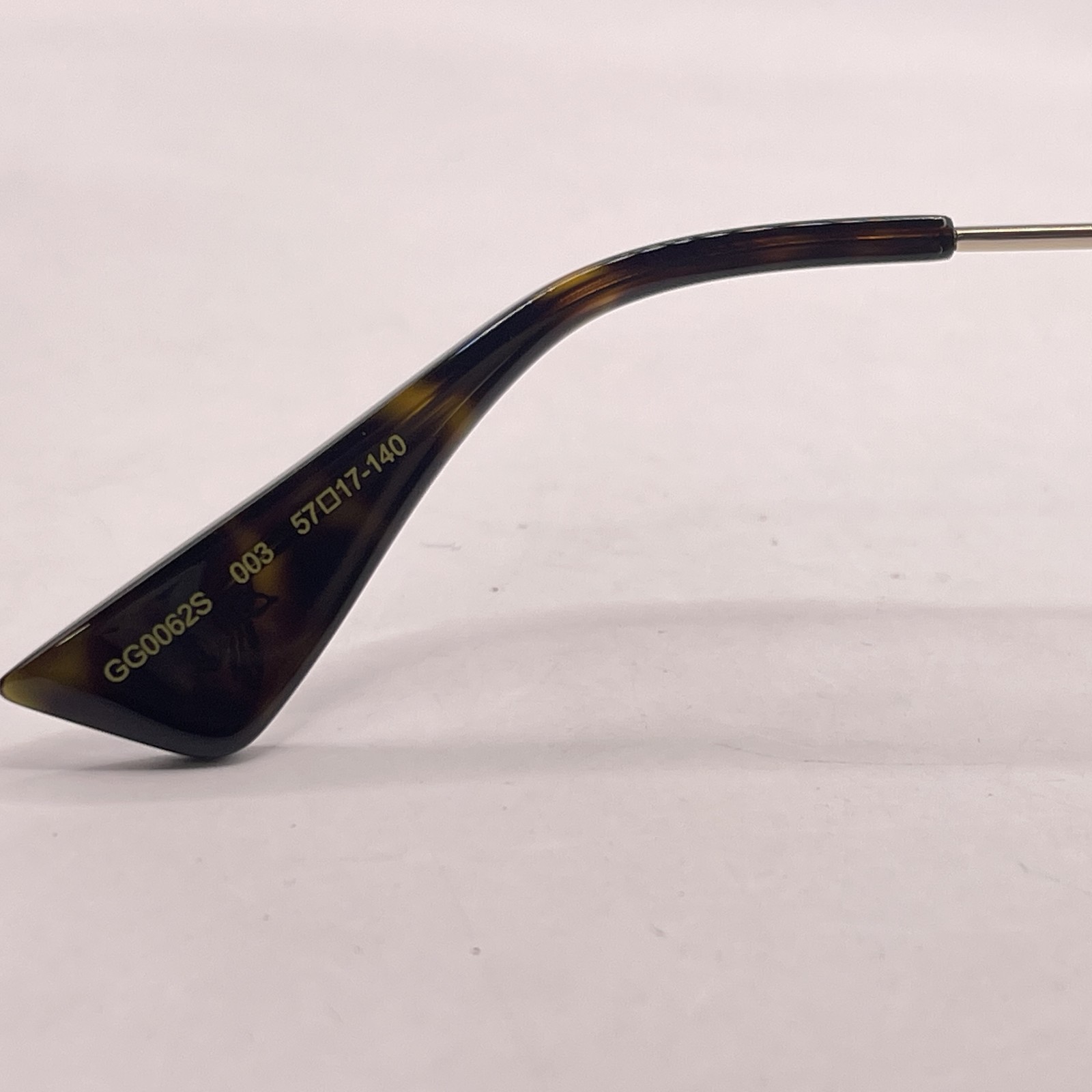 Gucci Mens Double Bridge Gradient Avitator Sunglasses GG0062S Gold Pre-Owned thumbnail 10