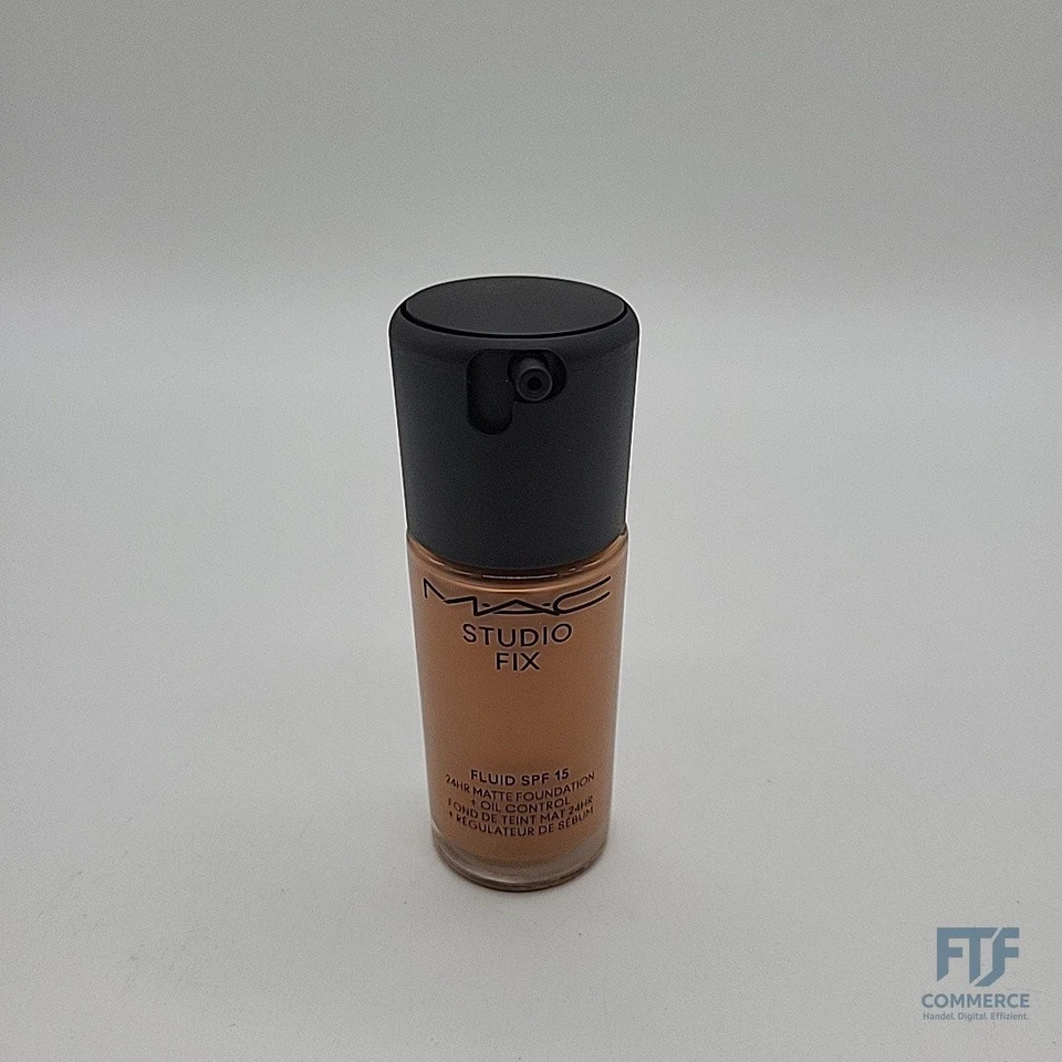 MAC Studio Fix Fluid SPF15 24HR Matte Foundation + Oil Control No.NW40 (30 ml) - Bild 3 von 4