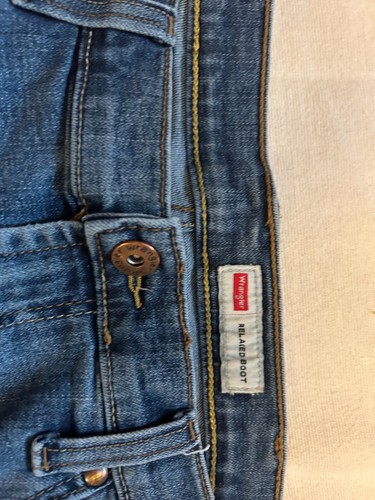 Wrangler Men’s Relaxed Bootcut Jeans 34x30 – Pre-Owned - Picture 4 of 5