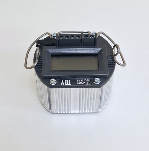 Moore Industries TDY/PRG/4-20MA/10-30DC-ISF (HP) Temperature Transmitter - Picture 4 of 7