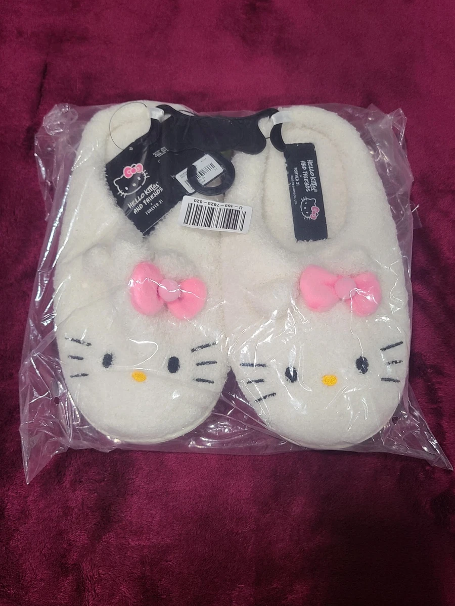 Hello Kitty Plush House Slippers Women Adult Size Large NWT FOREVER 21 SEALED