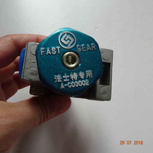 Air filter regulator valve A-4740 A4740 A-C03002 Eaton Fuller Air Filter - Picture 5 of 7