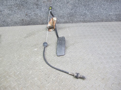 86-88 MAZDA RX7 FC3S M/T GAS ACCELERATION BRAKE CLUTCH PEDAL SET OEM - Picture 20 of 24