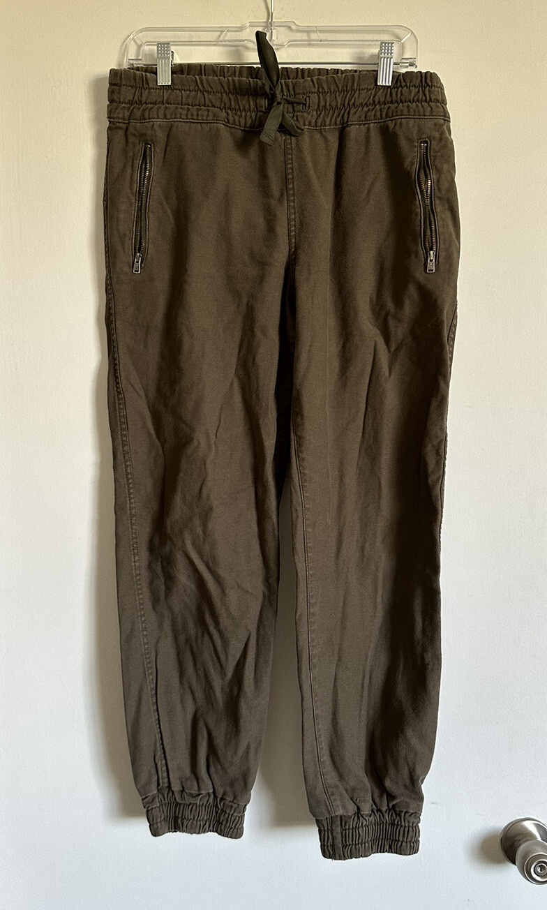 Aritzia TNA Olive Green Alix Cotton Jogger Cargo Pant… Gem