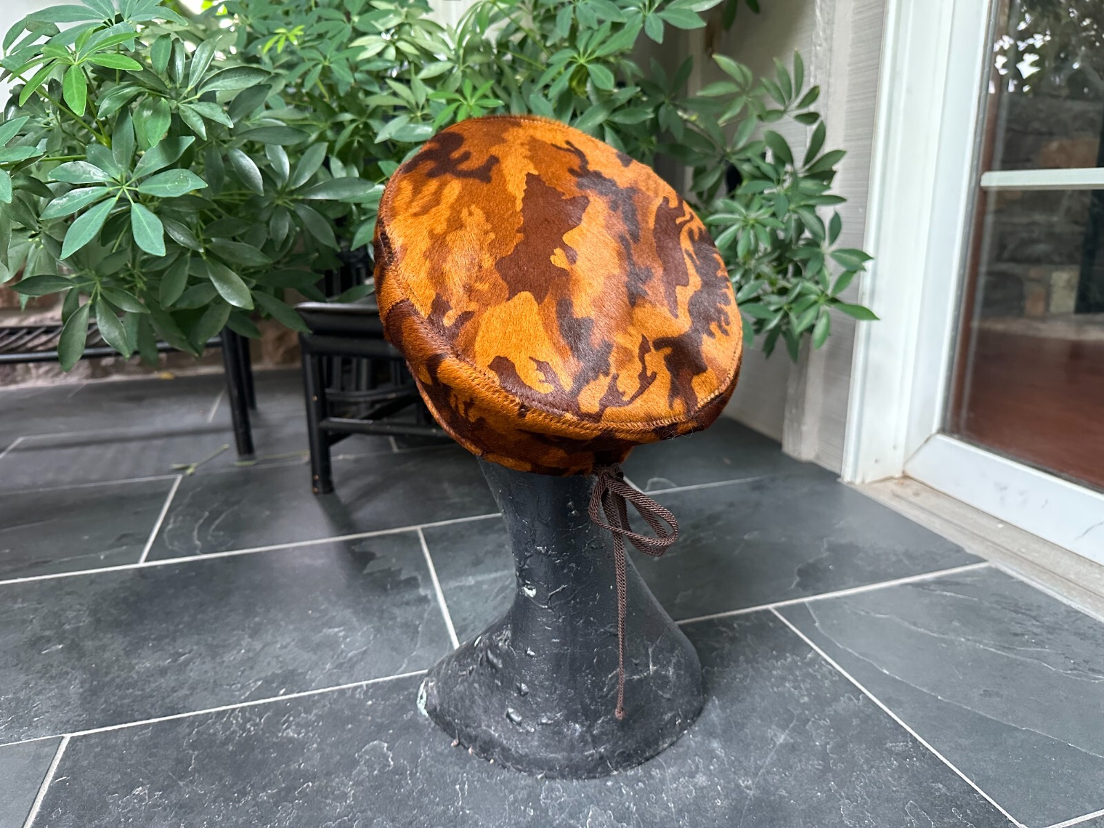 Cappello vintage marrone ruggine mimetico capelli pelle di mucca berretto stile pony Eric Javits