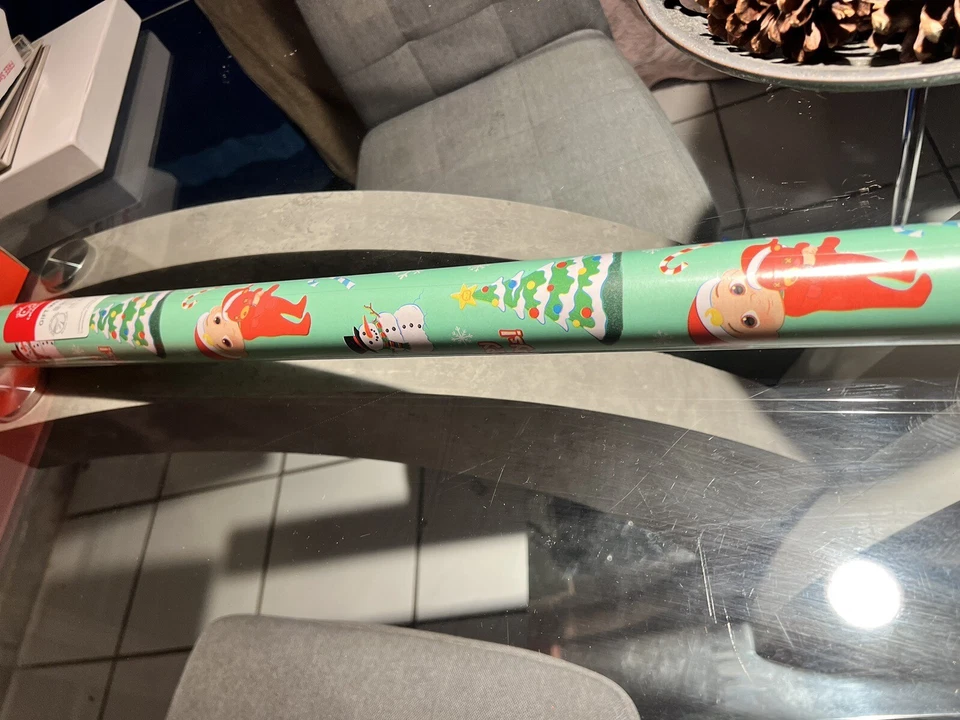 Cocomelon 60 pés quadrados Papel de embrulho para presente de Natal pés rolo - Imagem 2 de 4