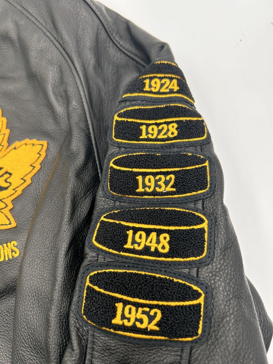 RARE Wayne Gretzky SIGNED Roots Jacket 2002 Team Canada Gold Medal