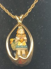 Goebel Collector's Club Necklace