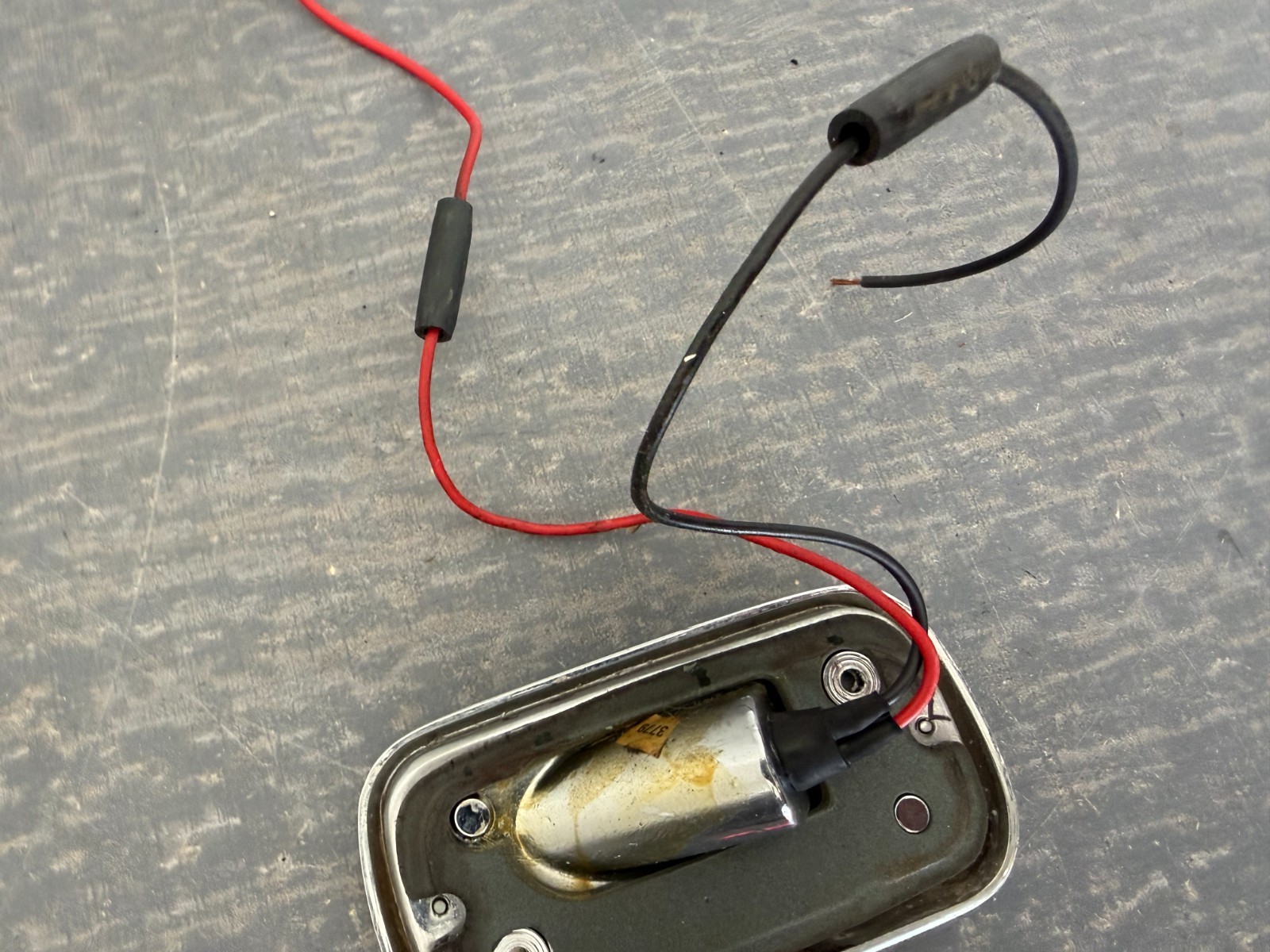 Rolls-Royce Corniche Rear Left Side marker light