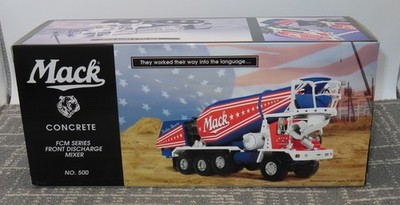First Gear Mack FCM Series Front Discharge Mixer 1:34 New in Box 19-2878