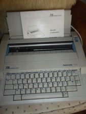 Machine à écrire électronique Gabriele 100 Triumph Adler