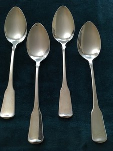 Oneida American Colonial Heirloom Cube Glossy 7  1/4" Dinner Soup Spoons (4) 