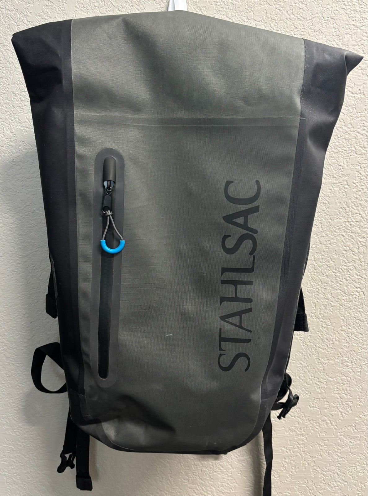 Stahlsac Waterproof Roll-Top 26L Backpack (Gray)