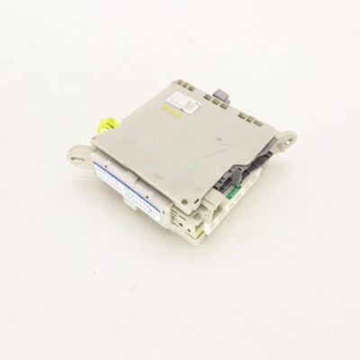 Sicherungskasten LEXUS LS SE F4 USF40 04.06- 82730-50150 89221-50170