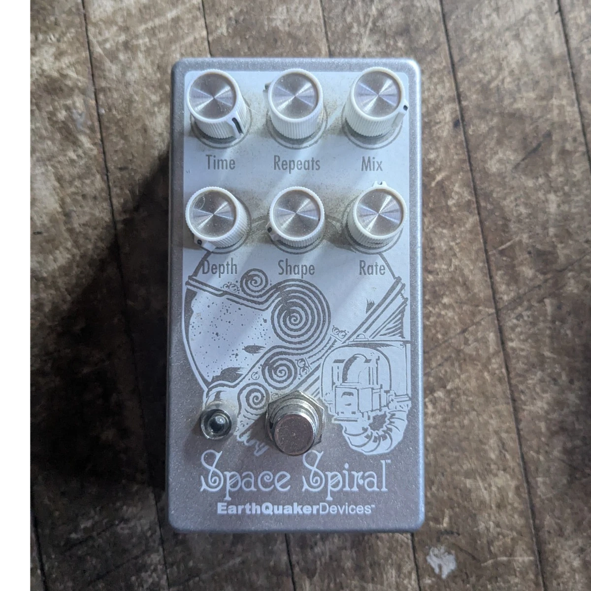 Preços baixos em Guitarra EarthQuaker Devices Pedais de filtro e