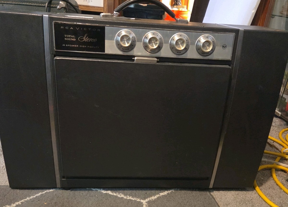 Vintage 1960s RCA Victor 4VC82 Portable Stereo 4 Speaker Record