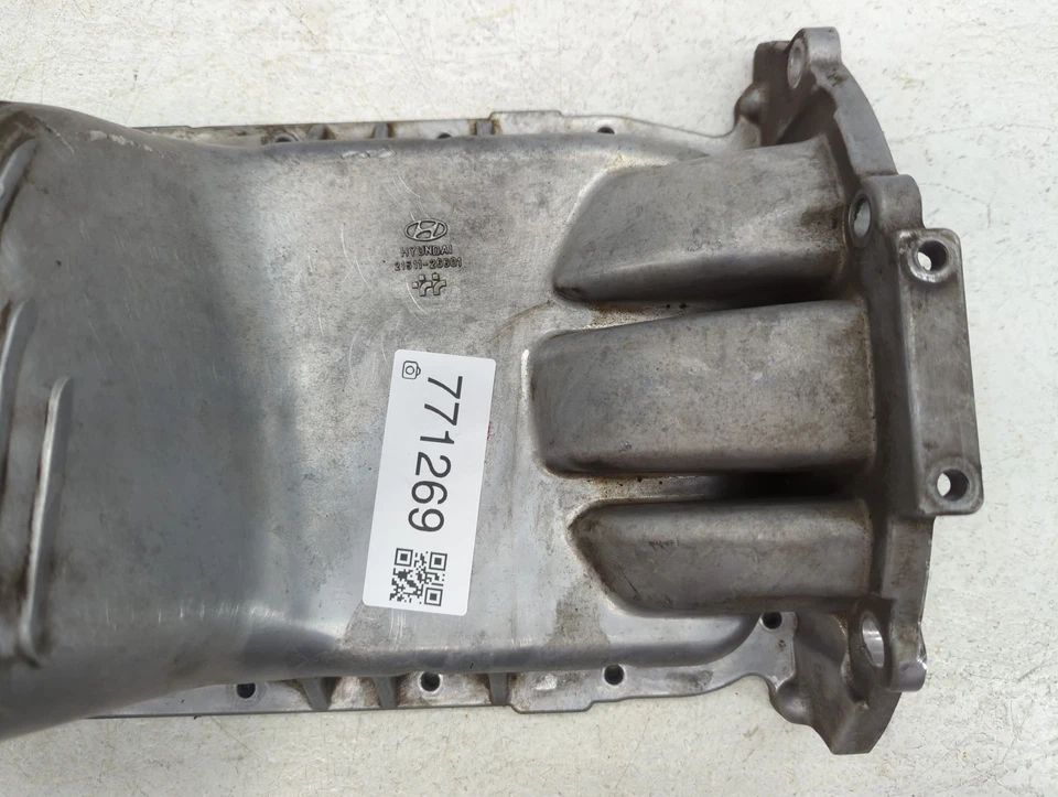 2008 Toyota Matrix Engine Oil Pan GKYRO - Image 3 of 4